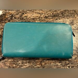 Lavemi Teal RFID Wallet